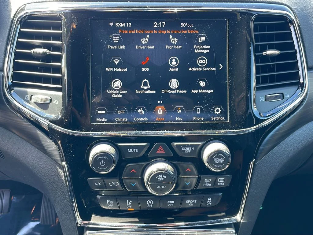 Used 2020 White Jeep Altitude image 34
