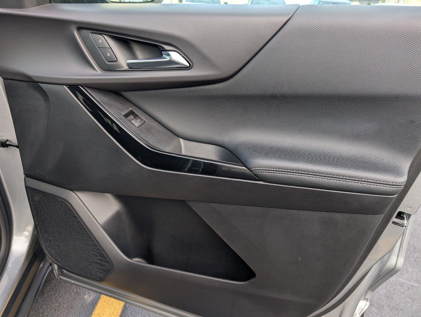 Used 2026 Sterling Gray Metallic Chevrolet LT image 38