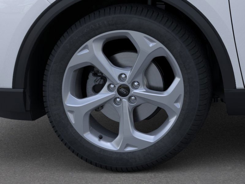 New 2025 Space Silver Metallic Ford ST-Line image 19