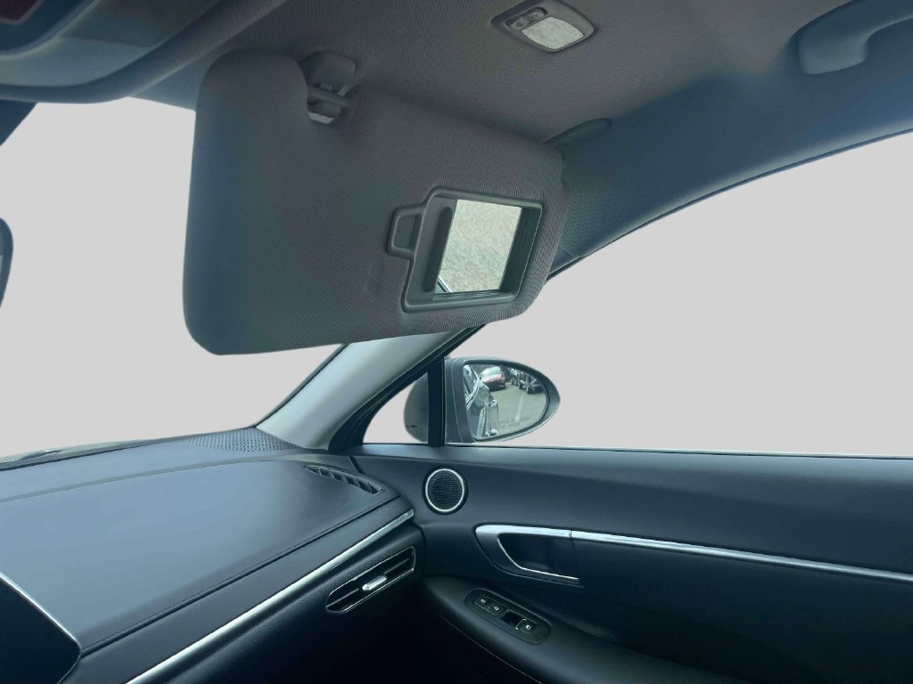 Used 2023 Gray Hyundai Blue image 32