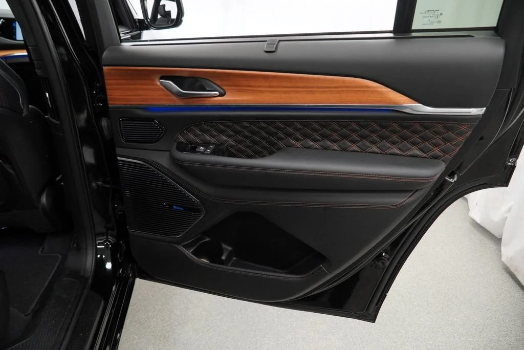 2024 Jeep Grand Cherokee L Summit Reserve - Photo 32