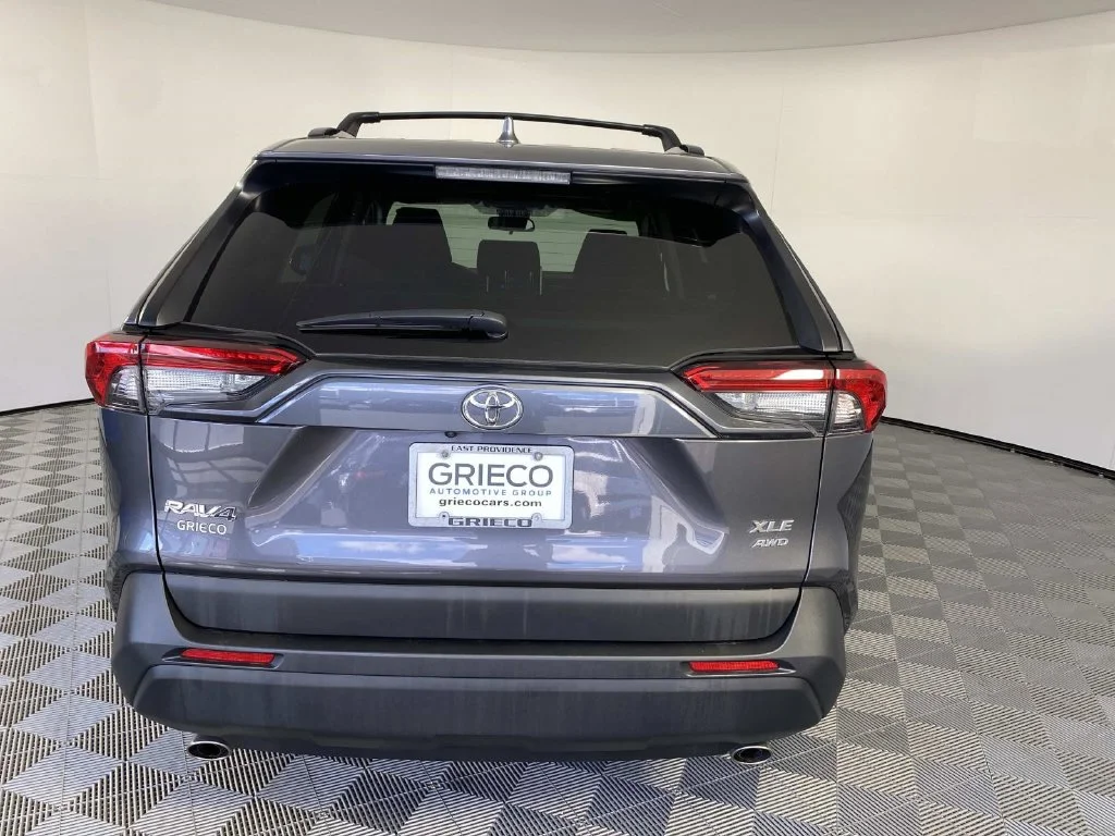 Used 2024 Magnetic Gray Metallic Toyota XLE image 7