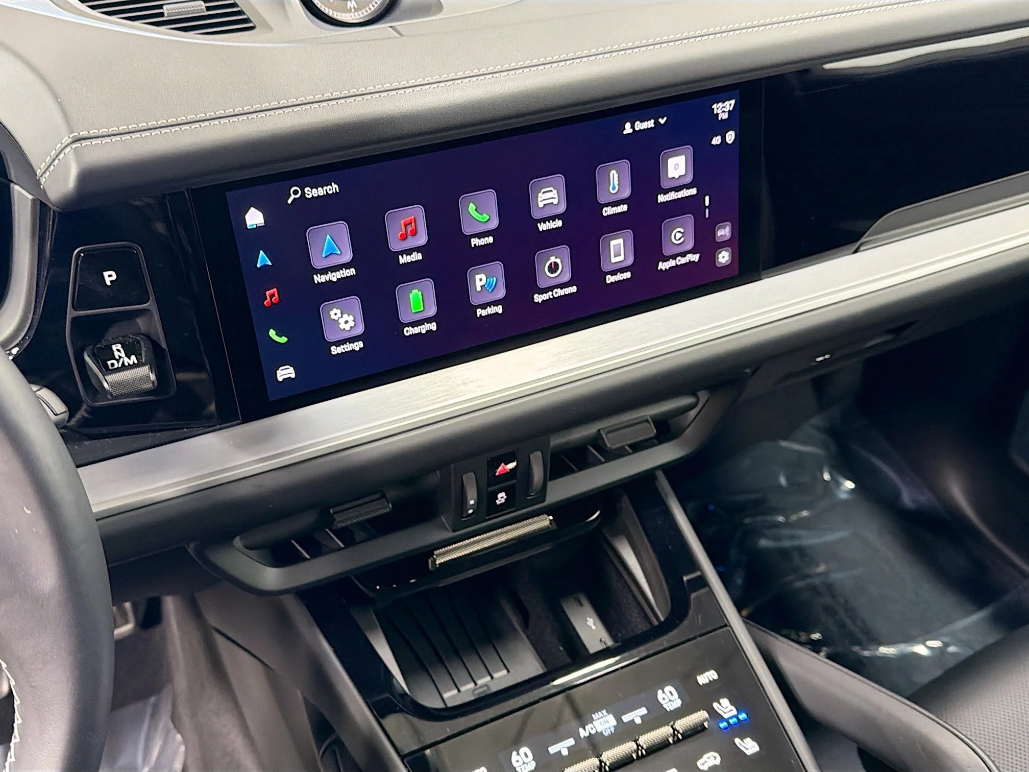 2025 Porsche Cayenne Turbo E-Hybrid - Photo 28