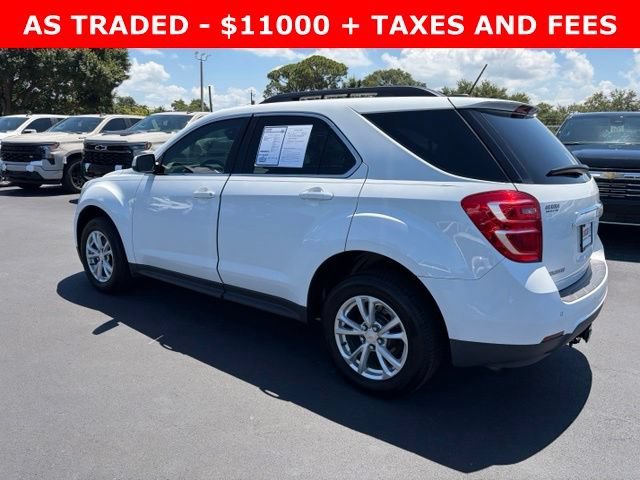 Used 2017 SUMMIT WHITE Chevrolet LT image 4