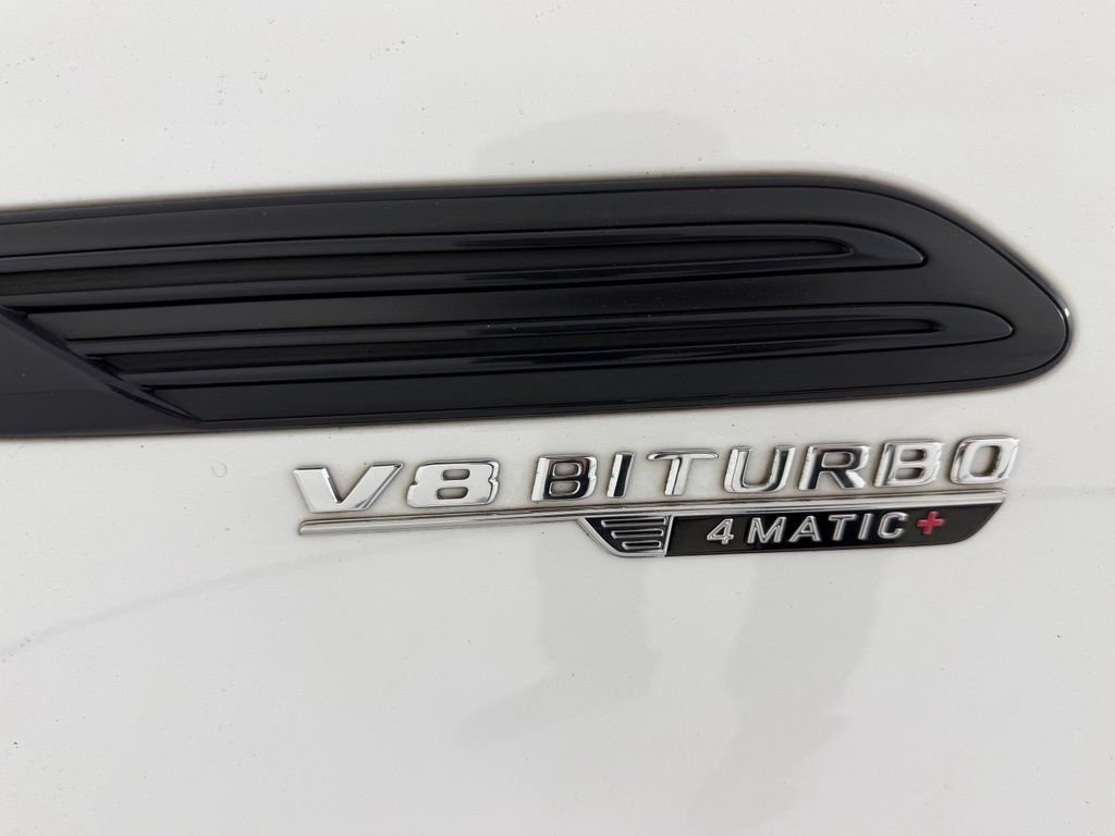 Used 2022  Mercedes-Benz SL 55 AMG® image 21