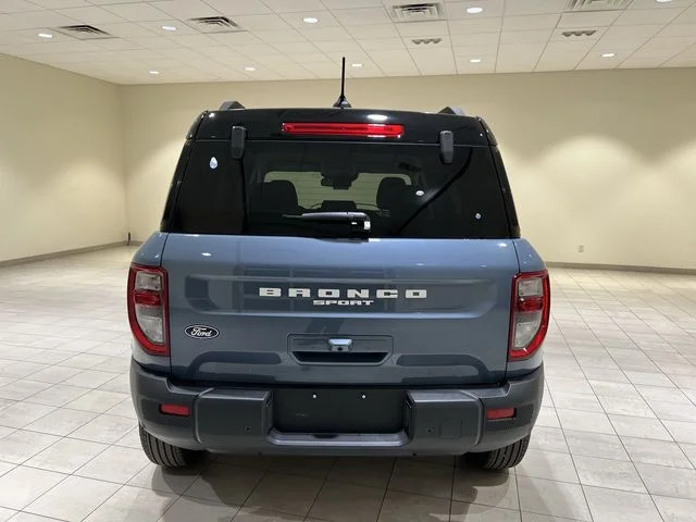 New 2026 Azure Gray Metallic Tri-Coat Ford Outer Banks® image 33