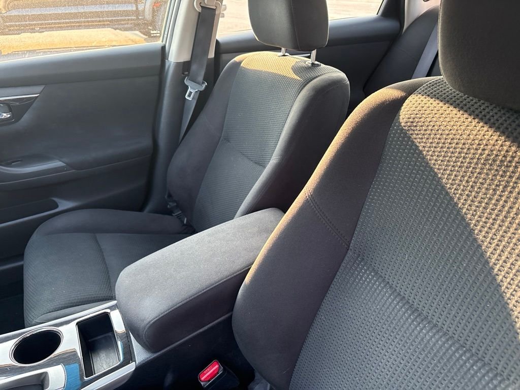Used 2014 Gray Nissan 2.5 SV image 6