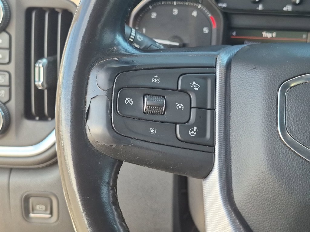 Used 2021 White GMC SLT image 23