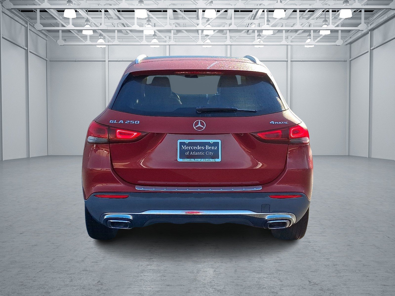 Certified Used 2021 Patagonia Red Metallic - 993 Mercedes-Benz 4MATIC® image 5