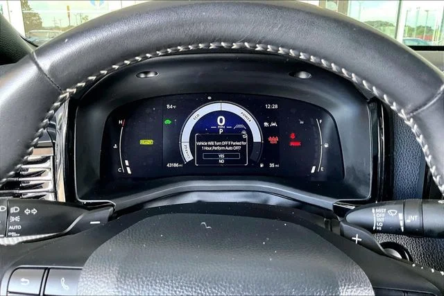 Used 2025  Toyota SE image 12