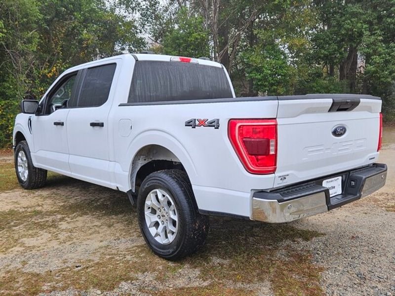 Used 2023 Oxford White Ford XLT image 7