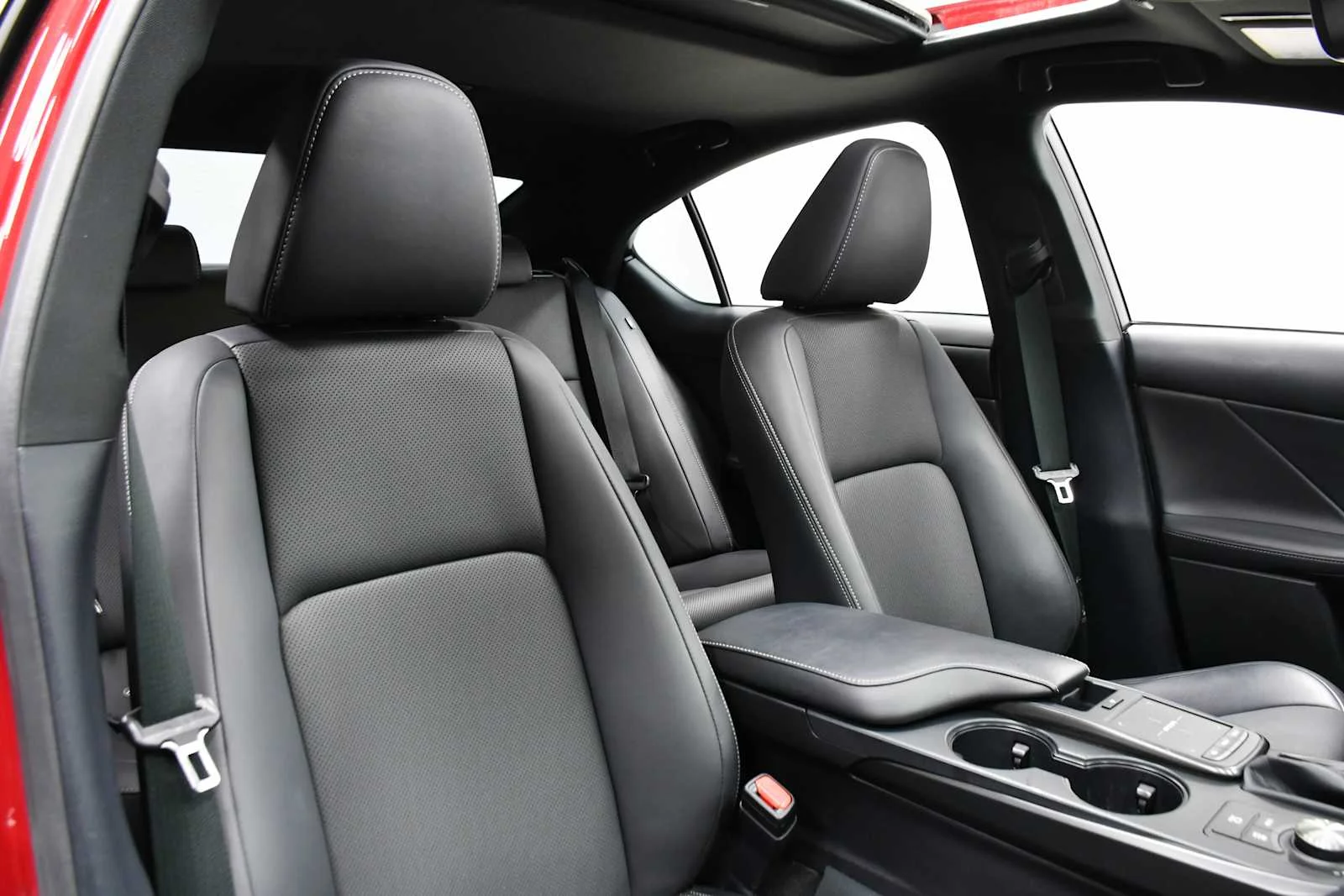Used 2022 Matador Red Mica Lexus  image 26