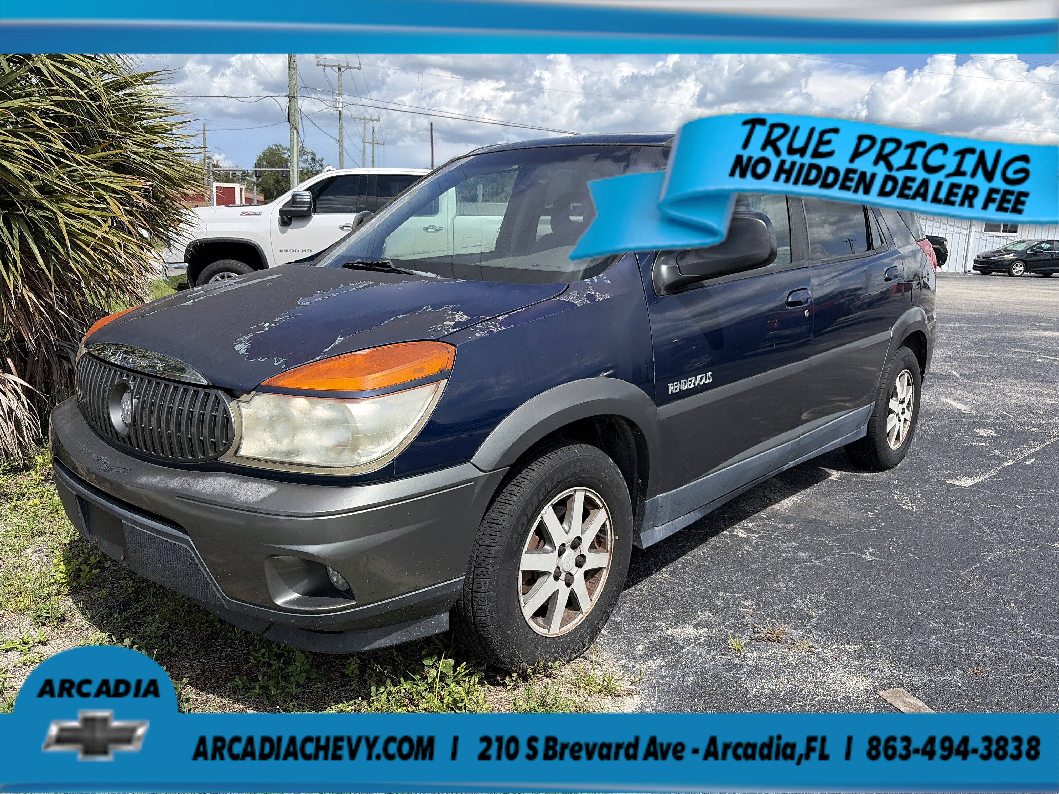 Used 2002 Indigo Blue Metallic Buick CX image 1
