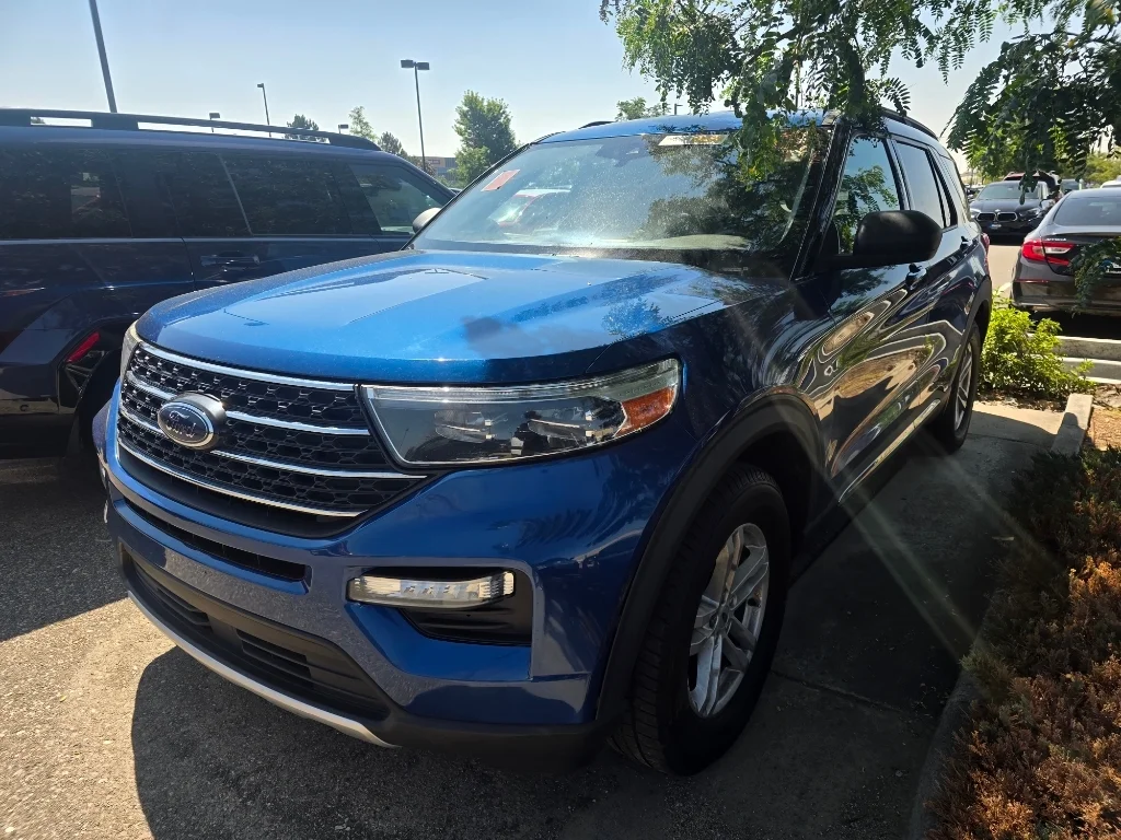 Used 2021 Atlas Blue Metallic Ford XLT image 12