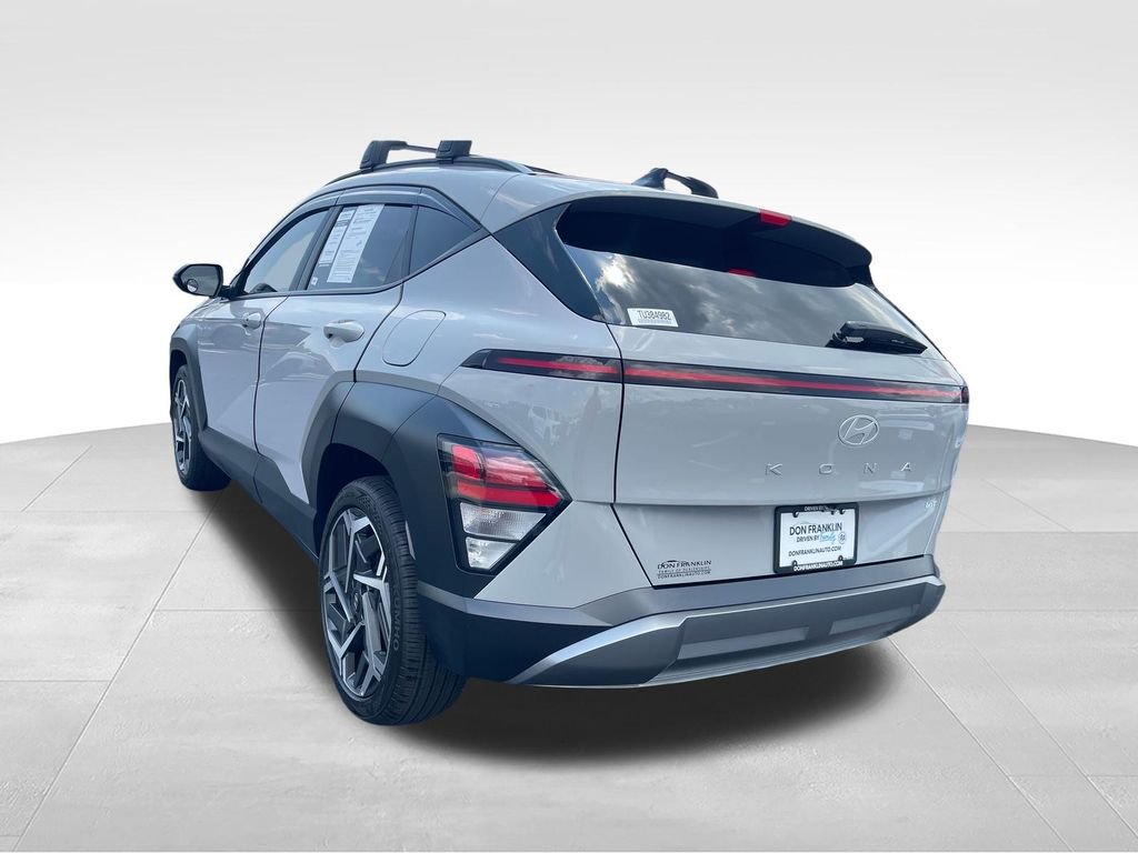 Used 2026 Gray Hyundai SEL Premium image 3