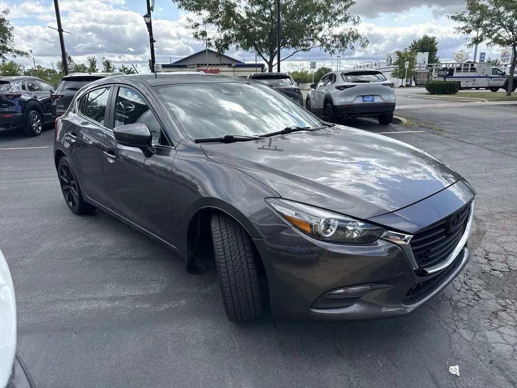 Used 2018 Gray Mazda Touring image 5