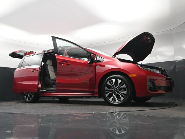 Certified Used 2025 Radiant Red Metallic II Honda Elite image 40
