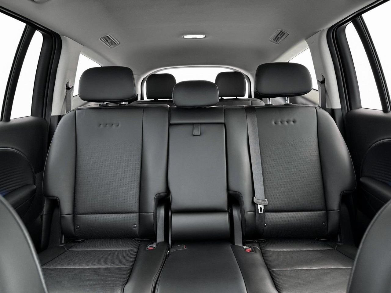 New 2026 Snow White Pearl Hyundai SEL image 35
