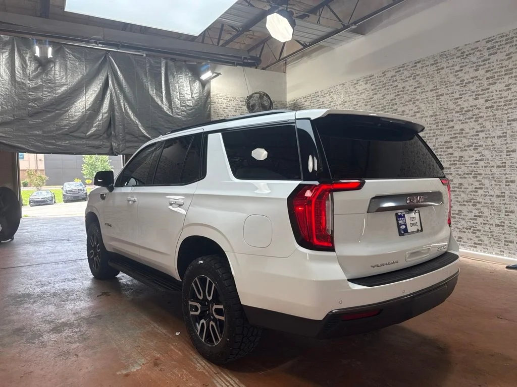 Used 2023 White GMC AT4 image 5