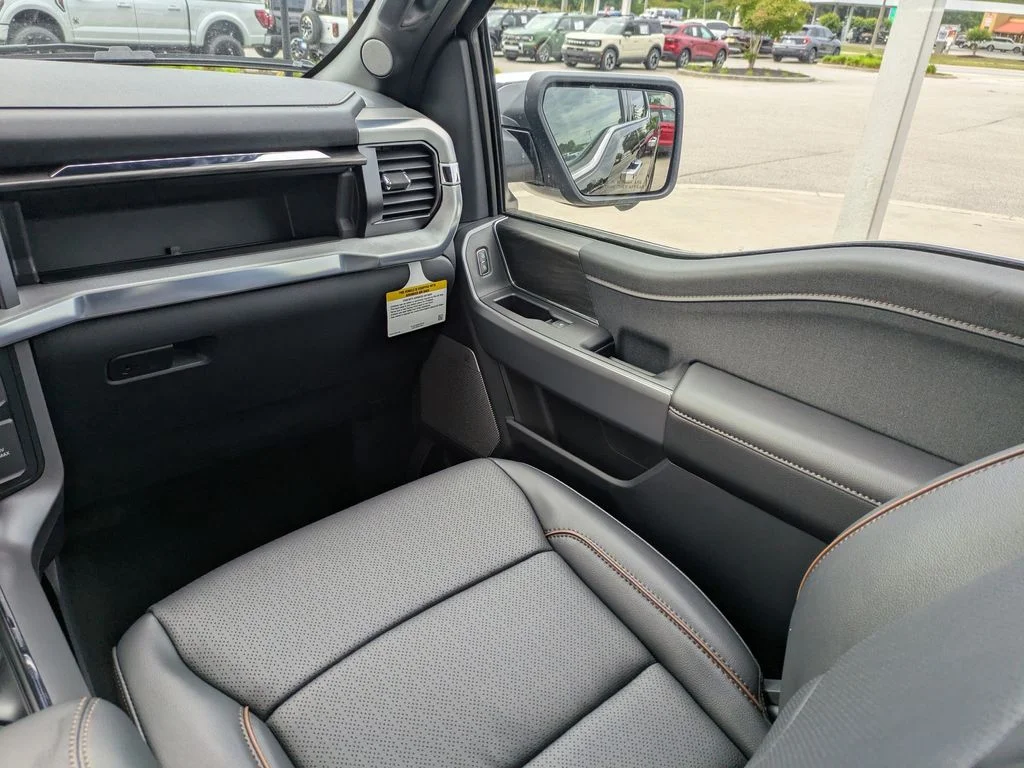 New 2026 Agate Black Metallic Ford Lariat image 16