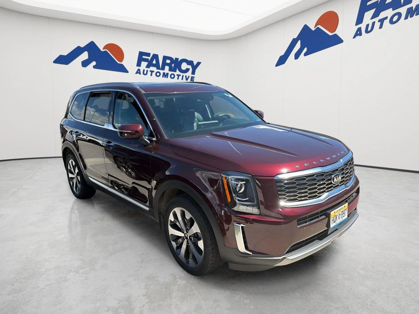 Used 2020 Sangria KIA S image 2
