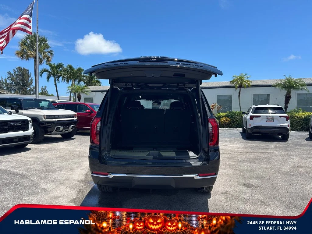 New 2026 Onyx Black GMC Elevation image 17