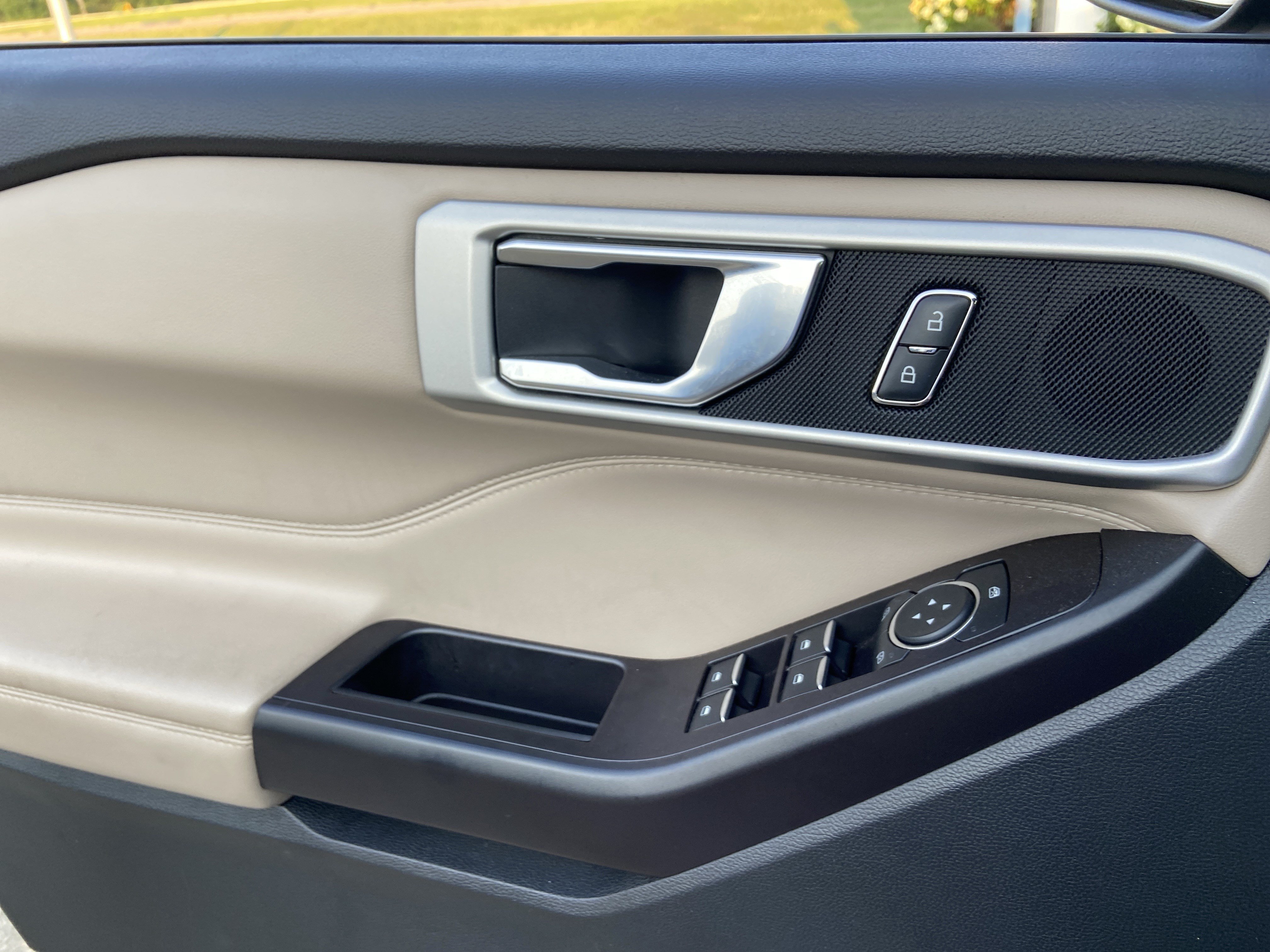 Used 2020 Blue Metallic Ford XLT image 47