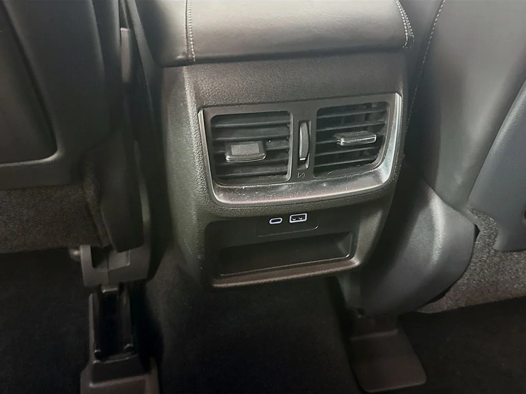 Certified Used 2023 Gray INFINITI LUXE image 31
