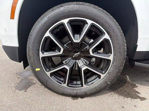2027 Chevrolet Tahoe RST - Photo 11