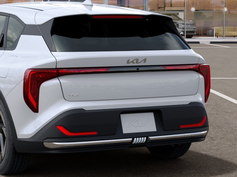 New 2026 Snow White Pearl Kia EX image 13