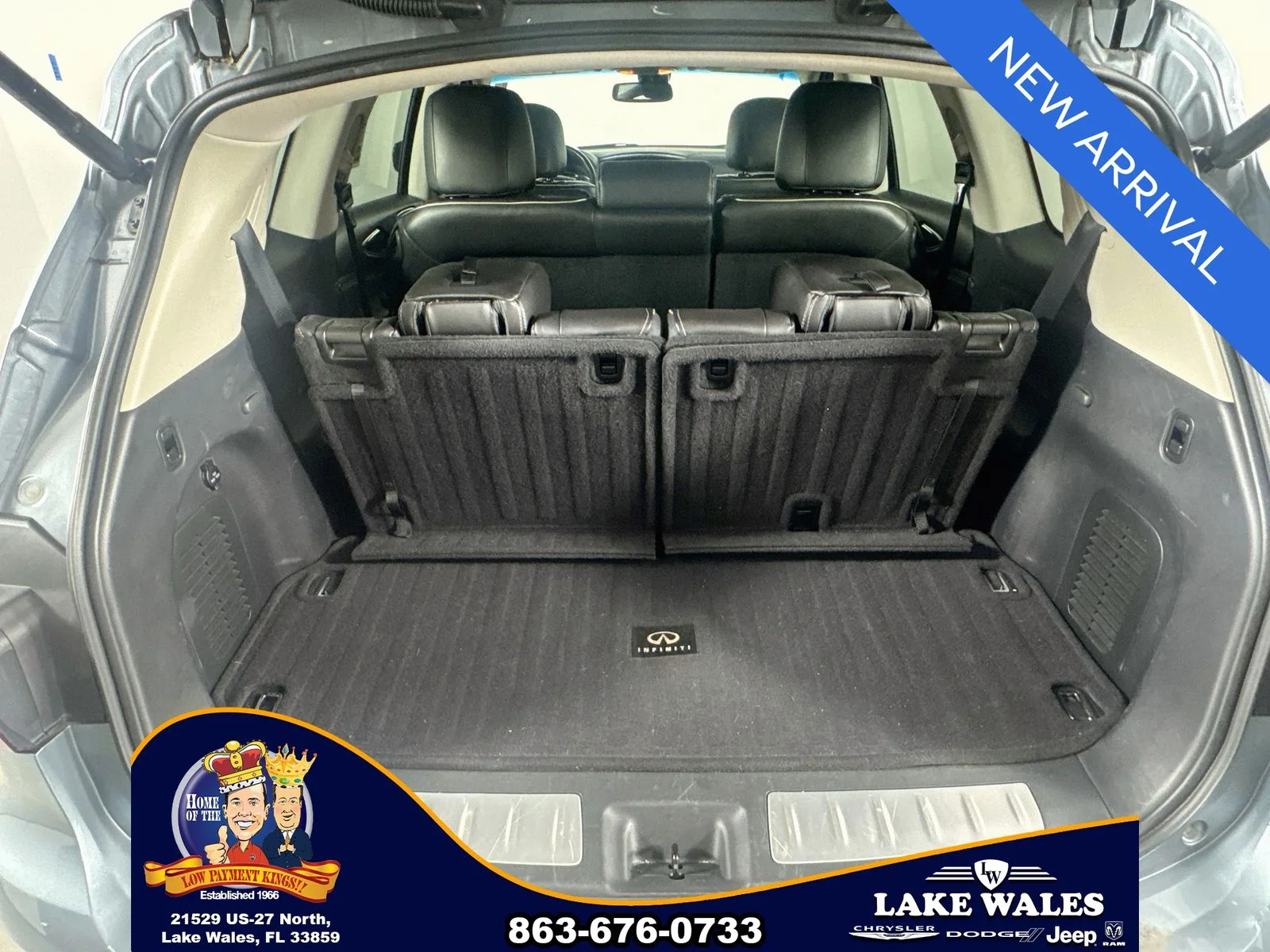 Used 2016 Blue INFINITI Base image 26