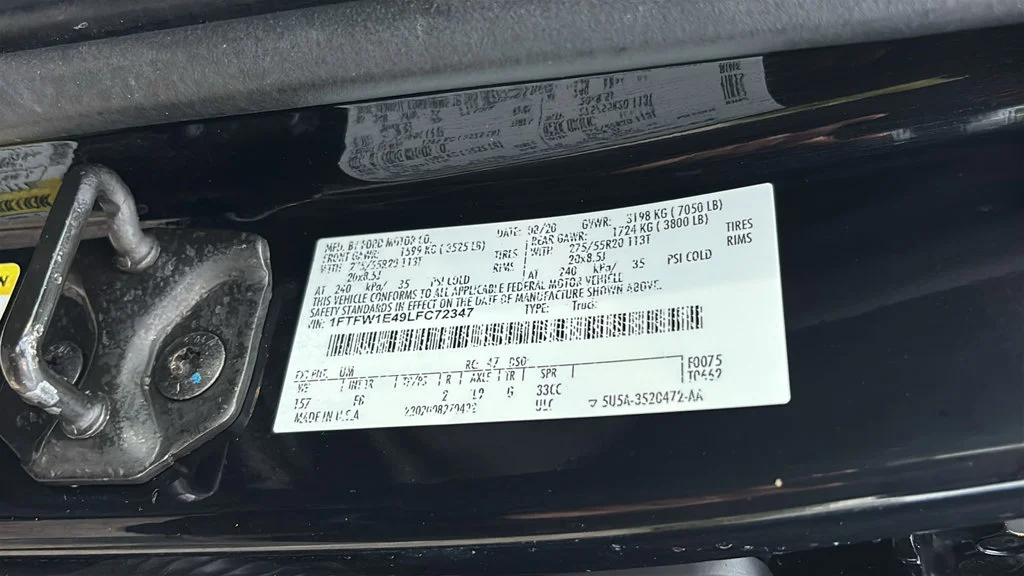 Used 2020 Black Ford XLT image 32