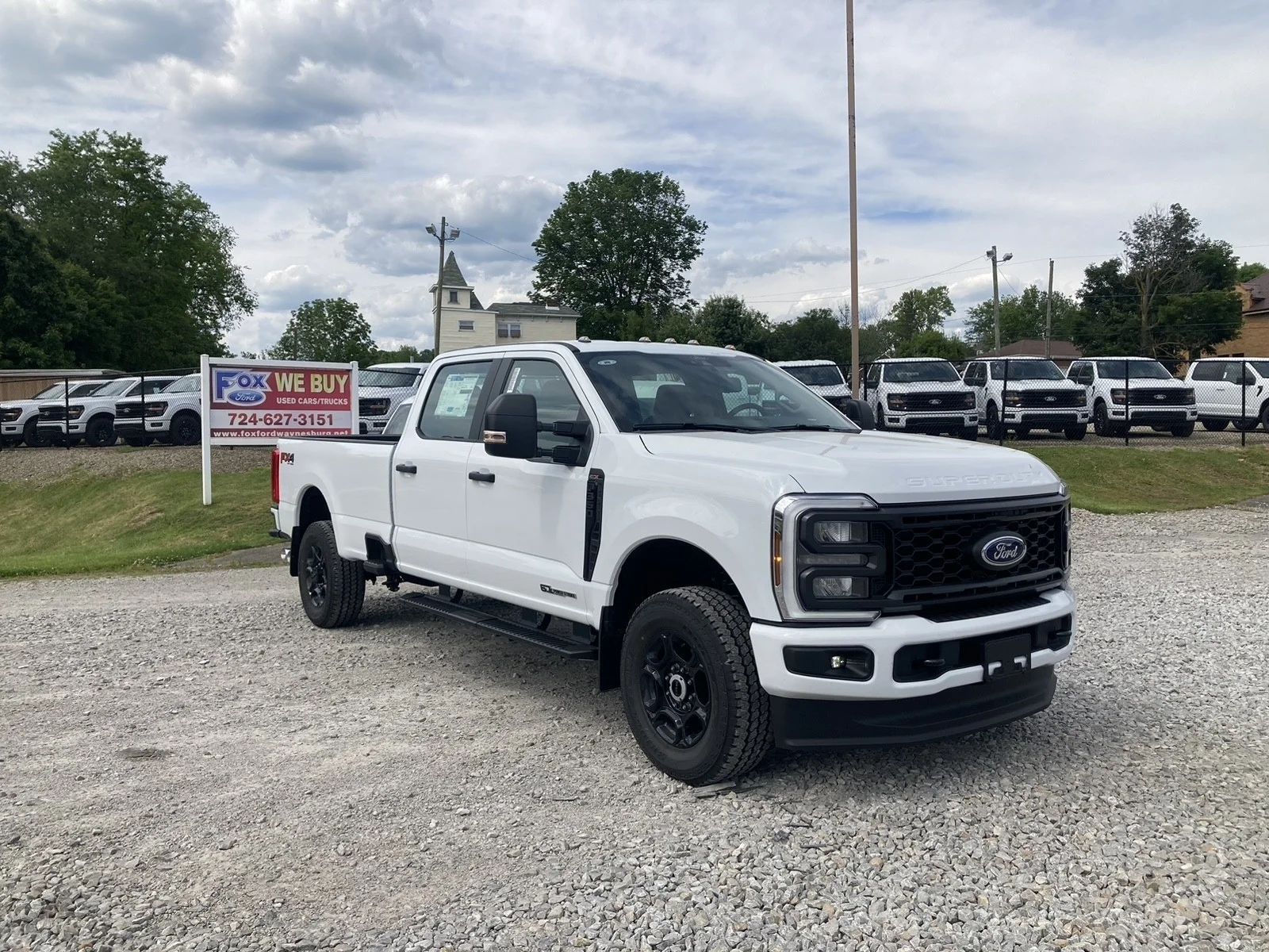 New 2026 Oxford White Ford F-350® XL image 4
