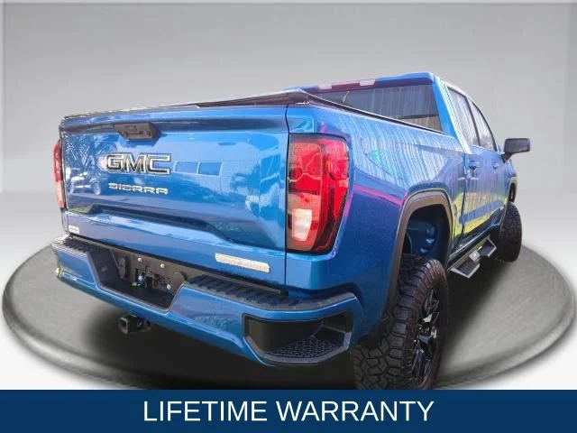 Used 2023 Blue GMC Elevation image 6