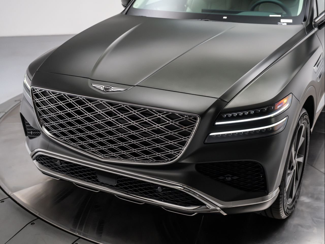 New 2026 STORR GREEN MATTE Genesis 2.5T SELECT image 9