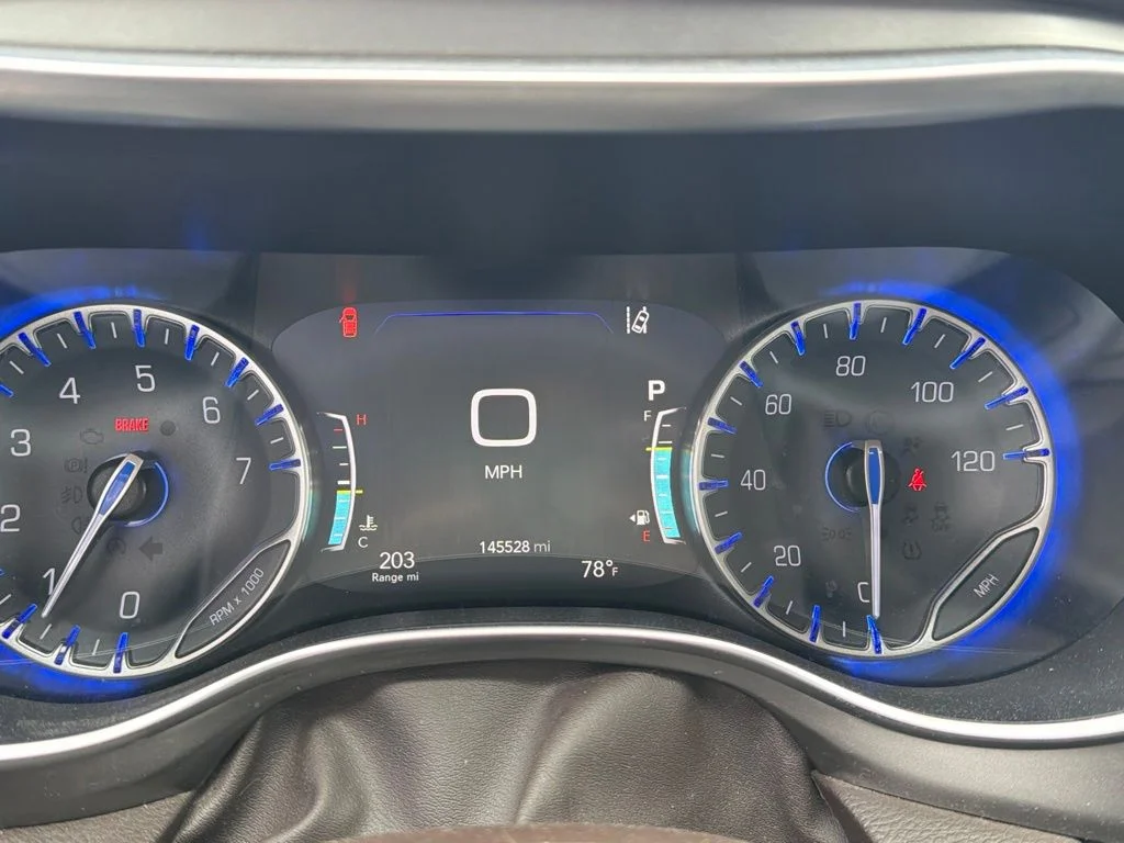 Used 2017 Gray Chrysler Touring L Plus image 2