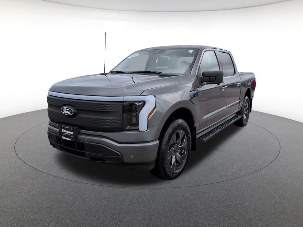 Used 2025 Ford F-150 Lightning Flash with VIN 1FT6W3LUXSWG16359 for sale in Tinley Park, IL