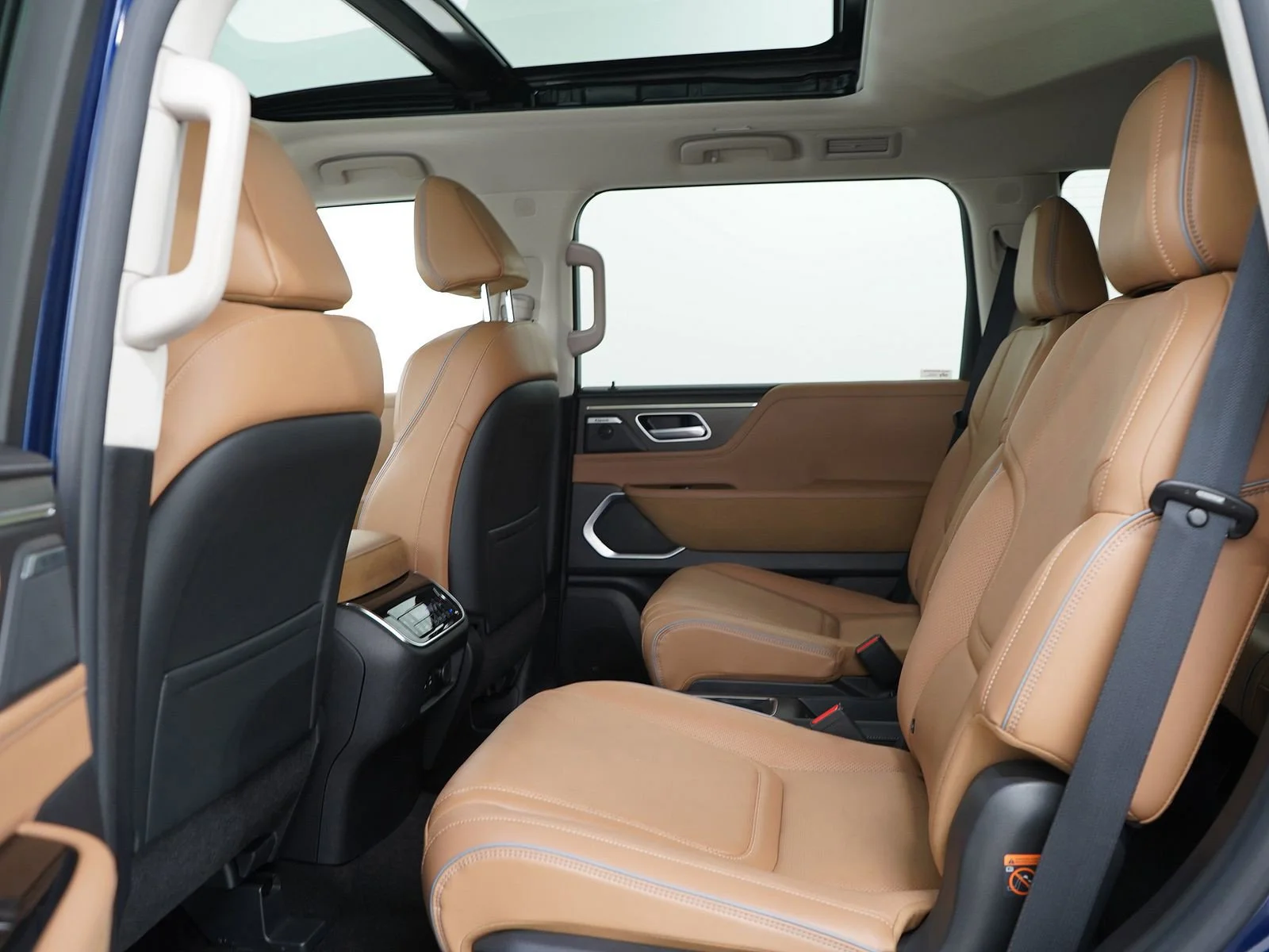 2025 INFINITI QX80 Luxe 4WD - Photo 17