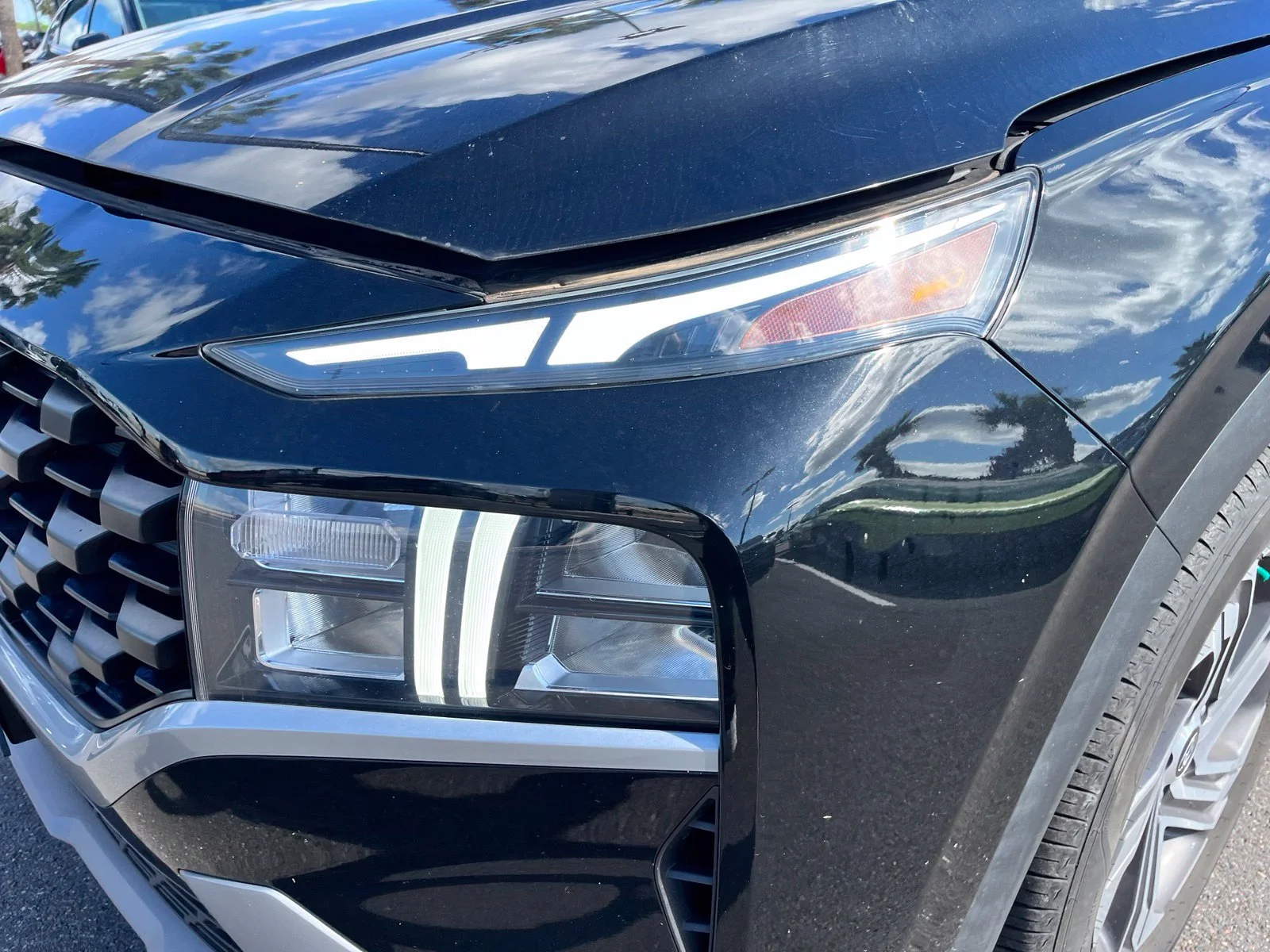 Used 2023 Black Hyundai SEL image 13