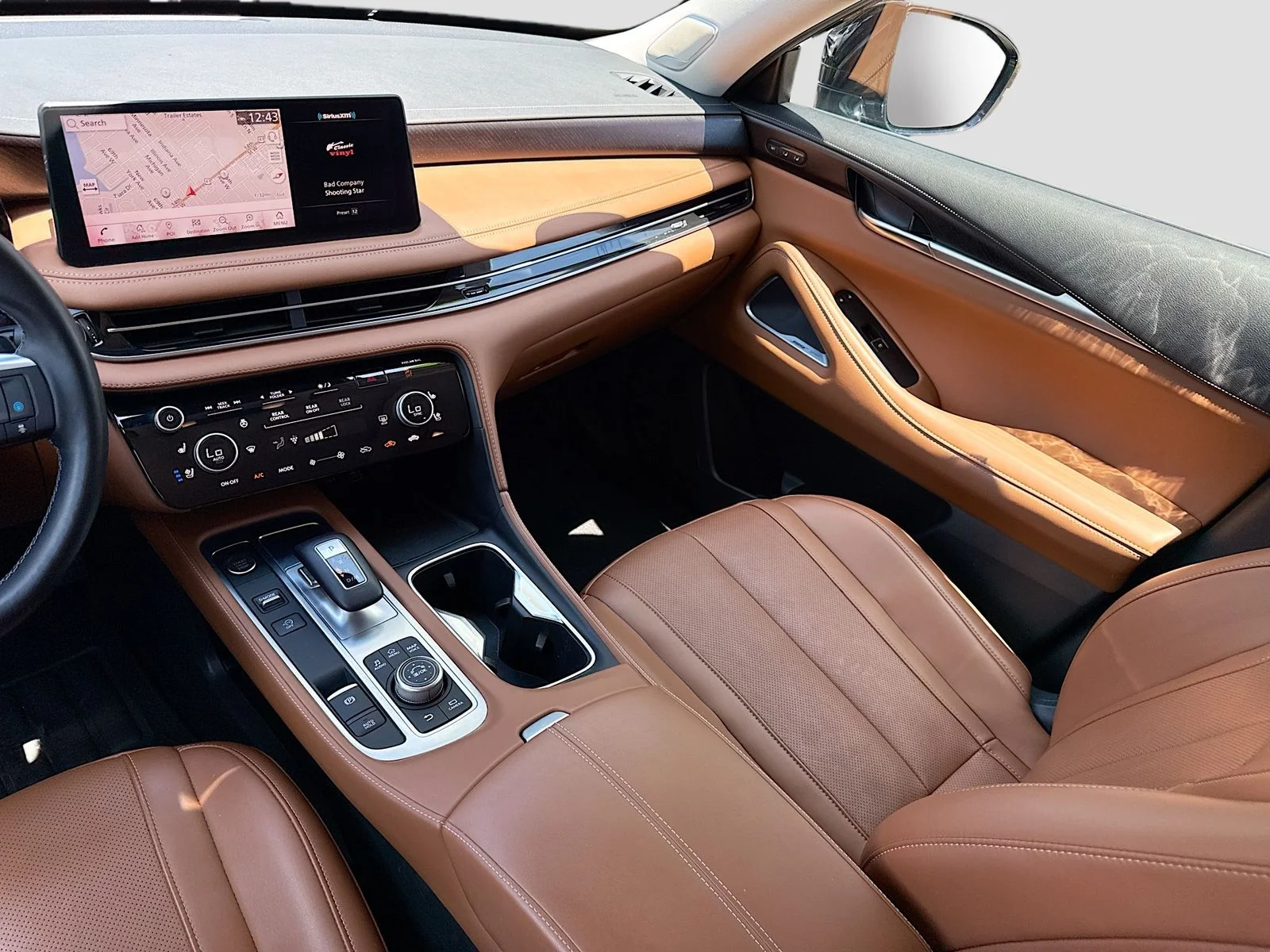 Used 2023 Black INFINITI Sensory image 25