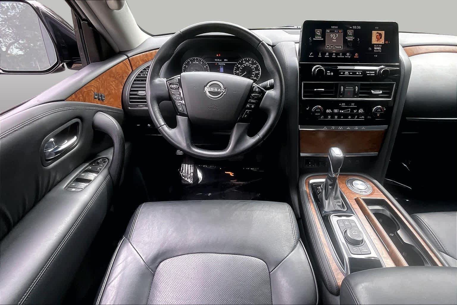 Used 2023 Super Black Nissan SL image 9