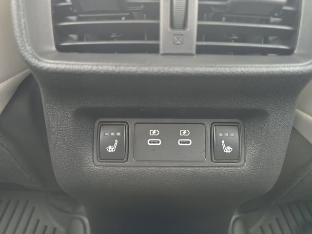 New 2026 Everest White Pearl TriCoat Nissan Platinum image 26