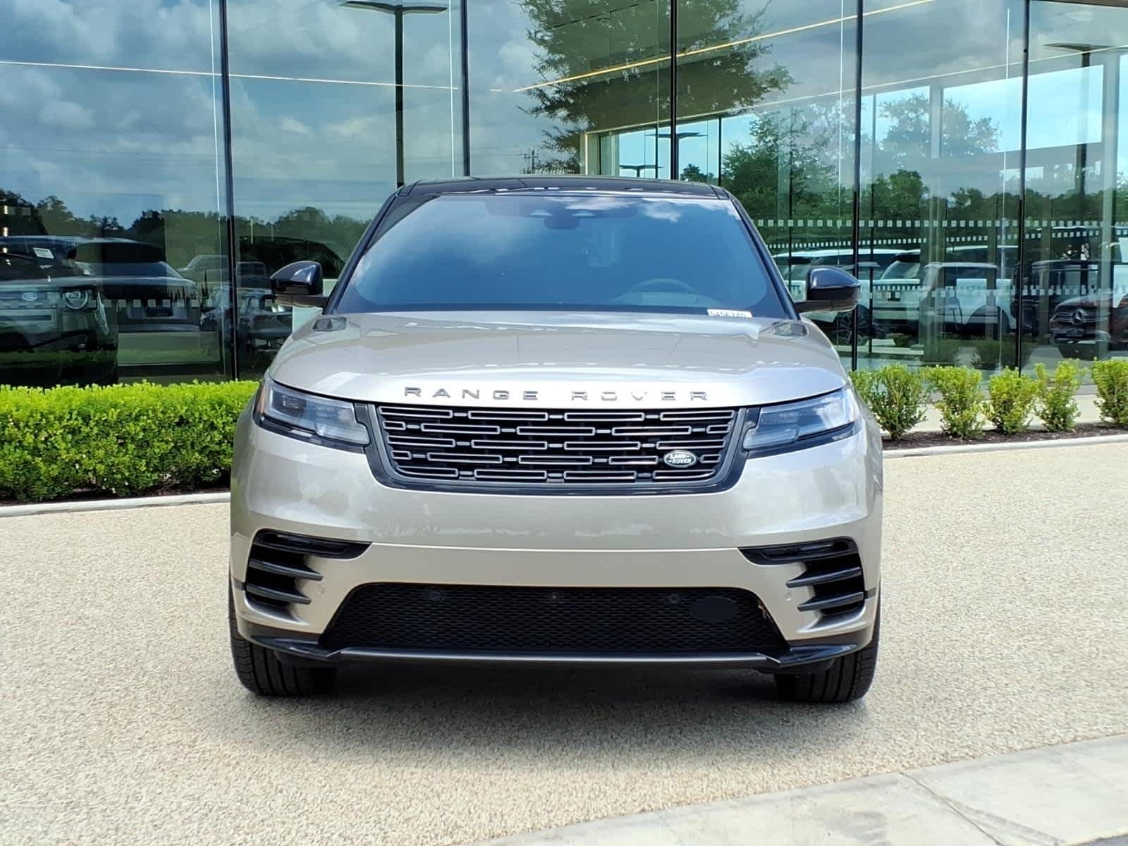 New 2026 Batumi Gold Land Rover Dynamic SE image 2