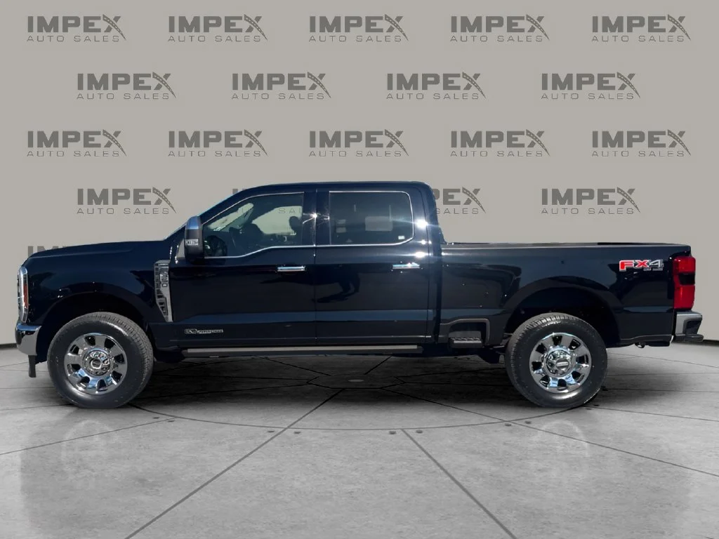 Used 2025 Black Ford Lariat image 2