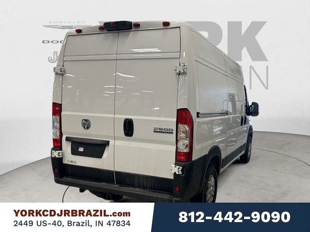 New 2026 Bright White Clear-Coat Exterior Paint RAM High Roof image 5