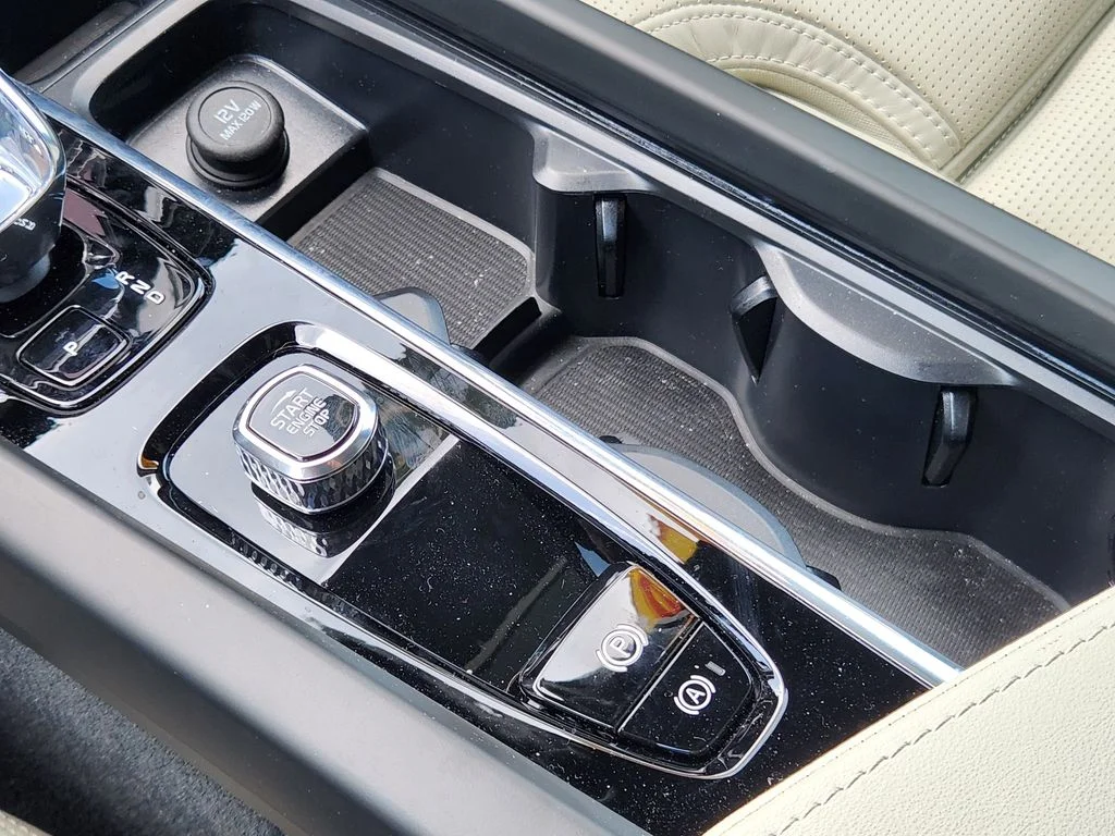 2026 Volvo V60 Cross Country Ultra - Photo 32