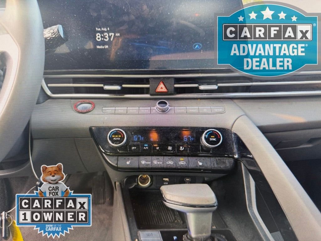 Used 2025 Gray Hyundai SEL Convenience image 8