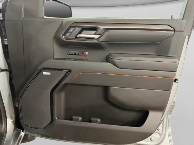 Used 2025 Sterling Metallic GMC AT4 image 15