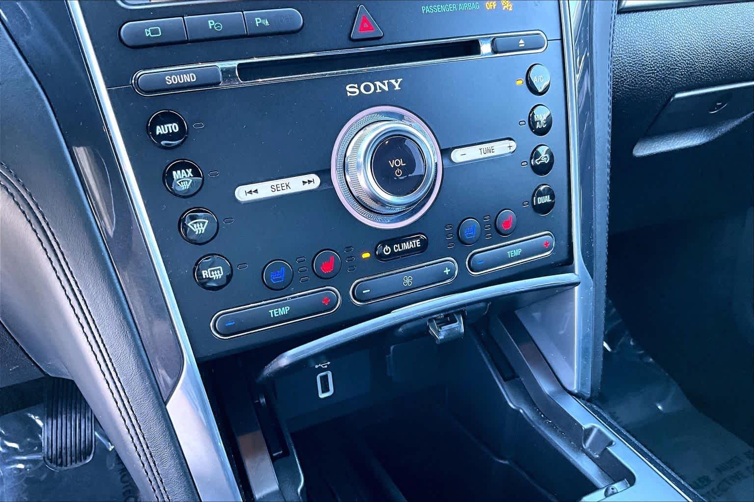 Used 2017 Magnetic Metallic Ford Platinum image 35