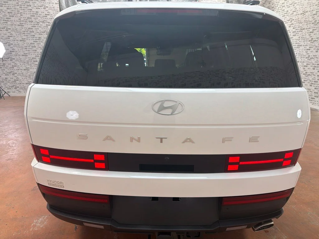 Used 2025 Serenity White Hyundai SEL image 6